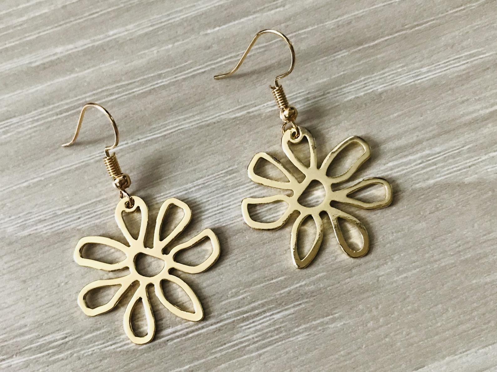 flower earrings