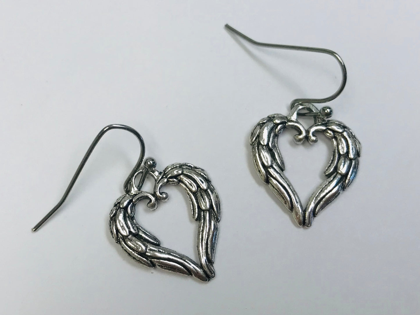 Wholesale Angel Heart Earrings Novelty