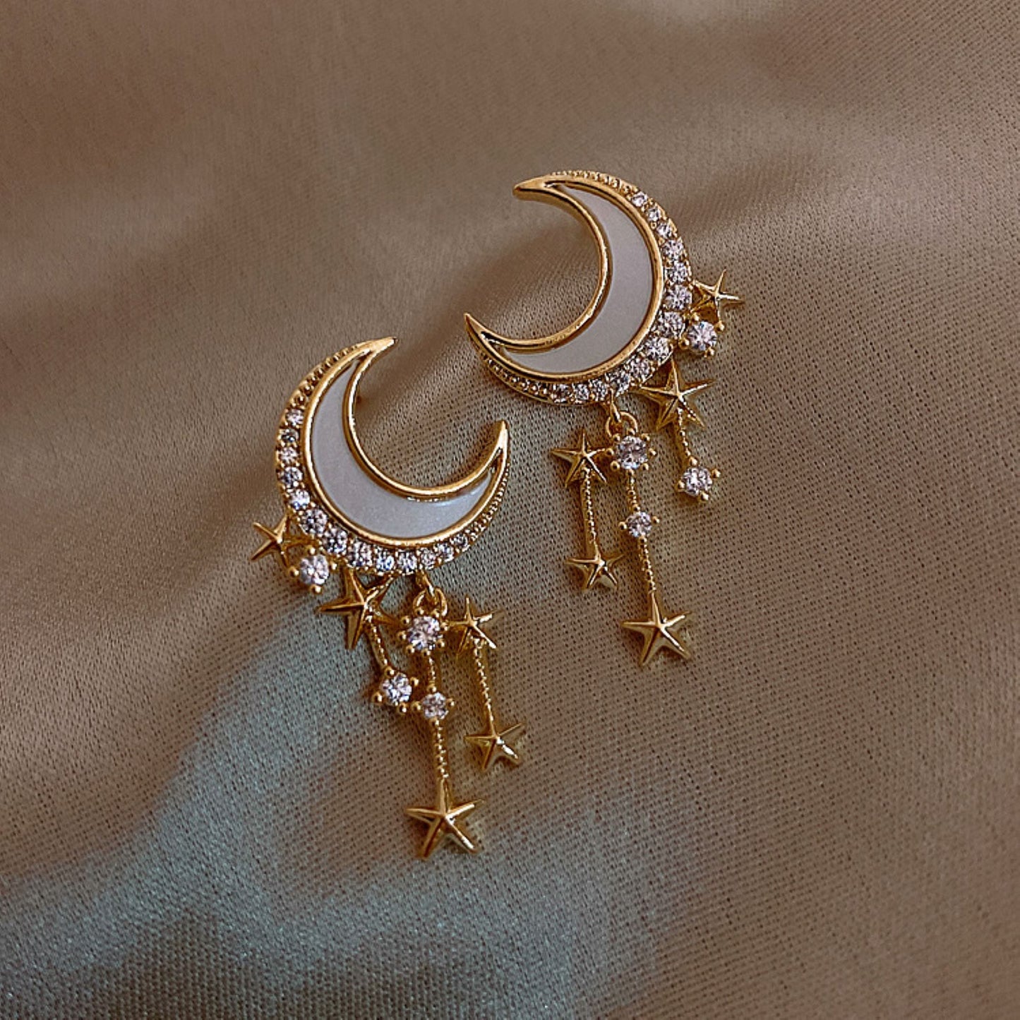 Moon and Star Rhinestone earrings