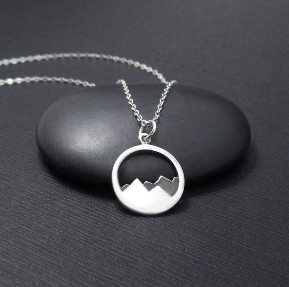Mountain charm Necklace